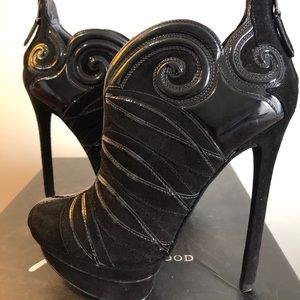 Original Brian Atwood Suede patent Swirl Bootie